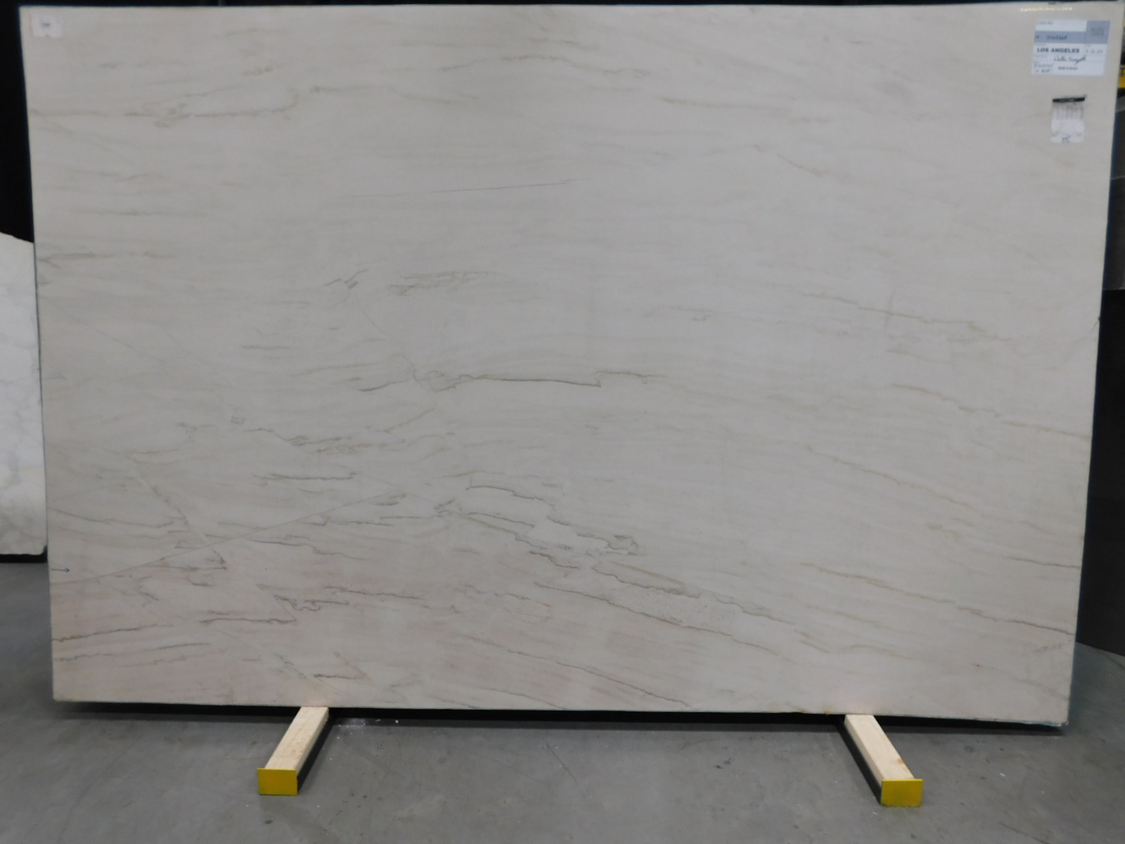 3/4 Slab Snow Drift Polished - Walker Zanger